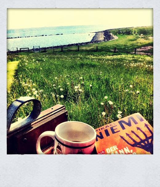 Strandkorb, Kaffee, Krimi - Relaxen auf der Hallig